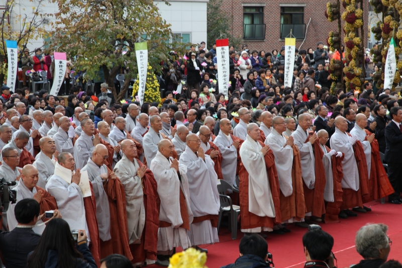 2015.10.28_불교신문, 제34대 총무원장 자승스님 취임2주년 관련 사진-총본사 성역화 추진위원회 출범식